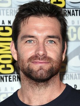 misterjemanning's tweet photo. @RockstarGames do a live-action @RedDeadRDC @RedDead_ES Arthur Morgan with @antonystarr - This guy is perfect at playing both sides of the moral coin. @T2Interactive #film #actor #acting #Casting #games #RedDeadRedemption2 #Cowboys #tvseries #movies #westerns #action #adventure🤠 https://t.co/8JJpNaQQ3W