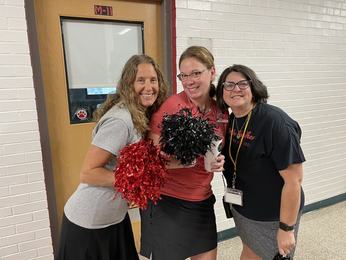 It was an amazing first day at PPMS! <a href="/ElmbrookSchools/">Elmbrook Schools</a>