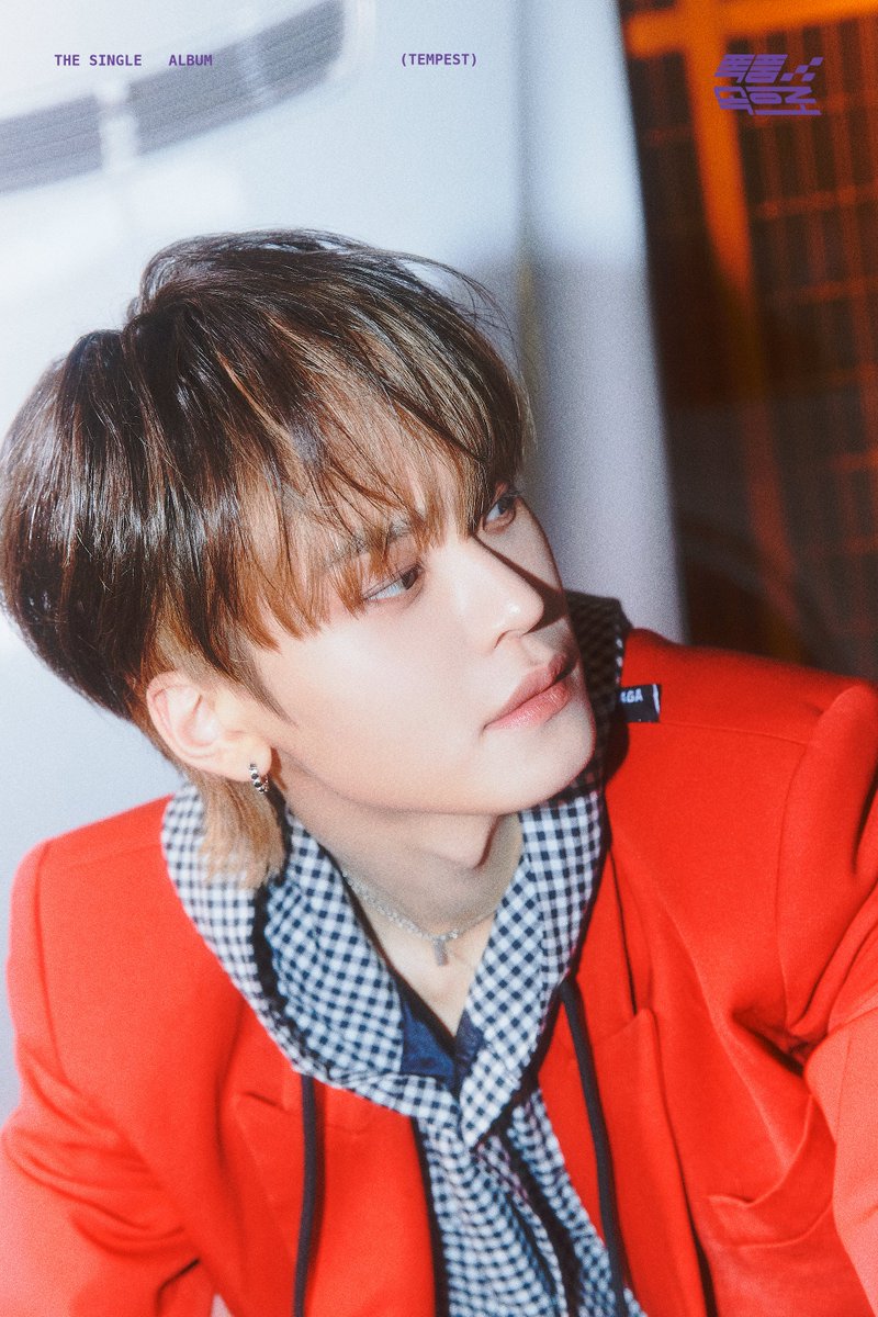 TPST__official's tweet photo. TEMPEST
1ST SINGLE ALBUM
<폭풍 속으로>
CONCEPT PHOTO #2
2023.09.20 6PM (KST)
#TEMPEST #템페스트
#폭풍속으로 https://t.co/mnTt3ROlZ2