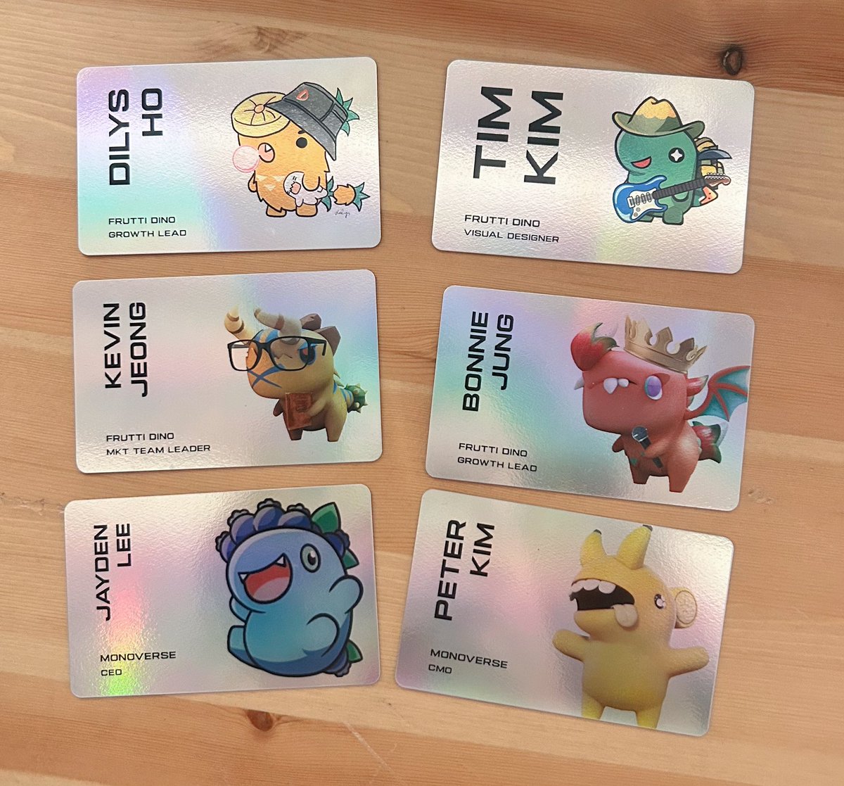 Bonnie_IHJ's tweet photo. Always be willing to #network and interact with like-minded #enthusiasts. Here's a special gift 🎁for our team!

Customized @FruttiDino characters based on each member's personality and hobbies.

The #Sleek Card is a must-have for teams that need to meet and interact with a large number of individuals. 

It instantly ⏩ provides your profile and project links with a tap 🤳on the phone. 

It is also simple to keep track of the people you met and need to follow up!

Thank you, @Sleekcard Team, for exhibiting our #Dinos cards!! They are currently in Korea and at @a41_allforone & @AirfoilStudio #Builder hub!