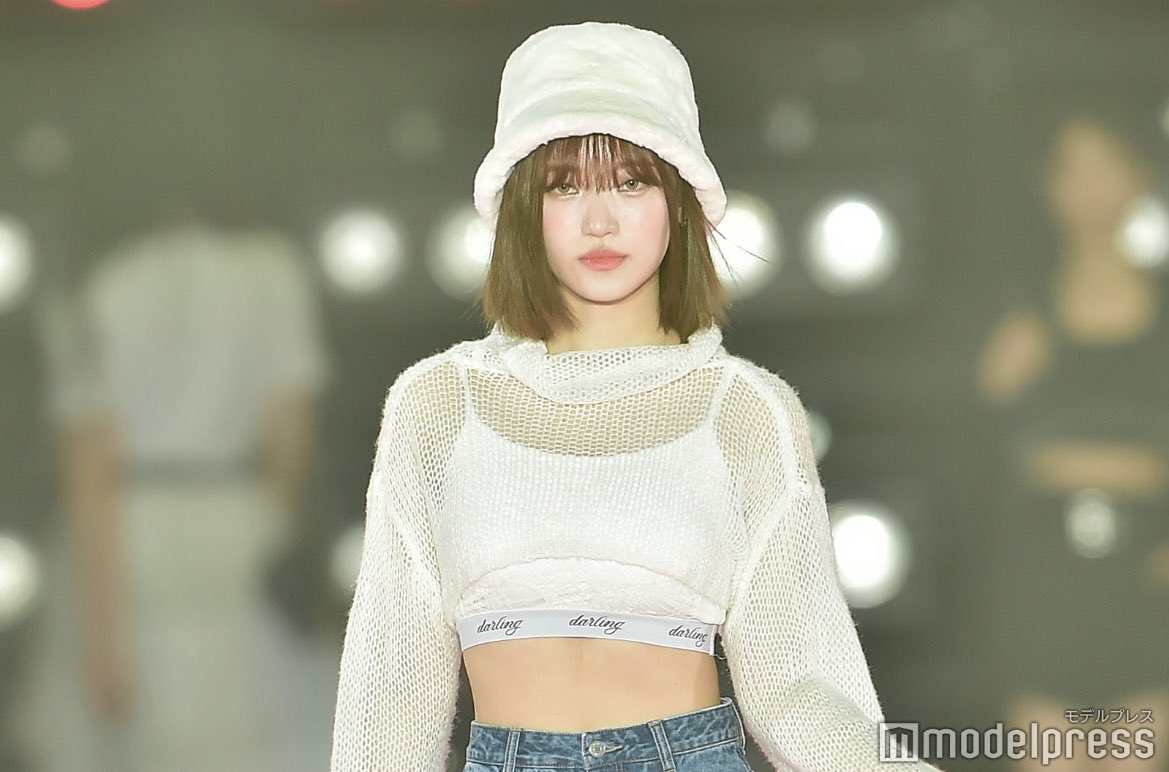 adiamadino's tweet photo. They will eat at Seoul Fashion Week. https://t.co/QkoL0W2Ptp