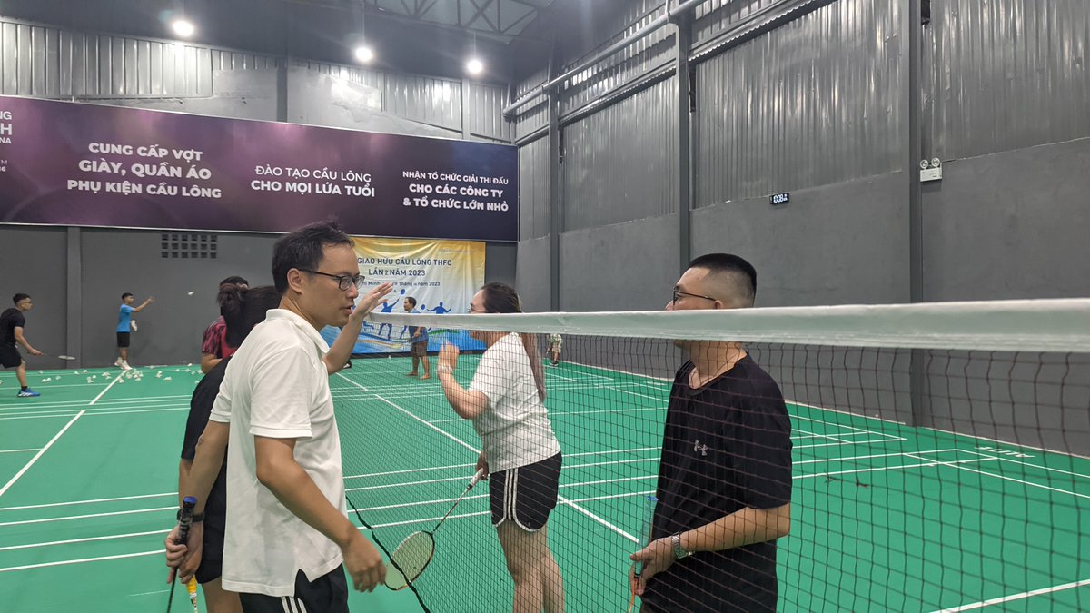 Officience tweet media