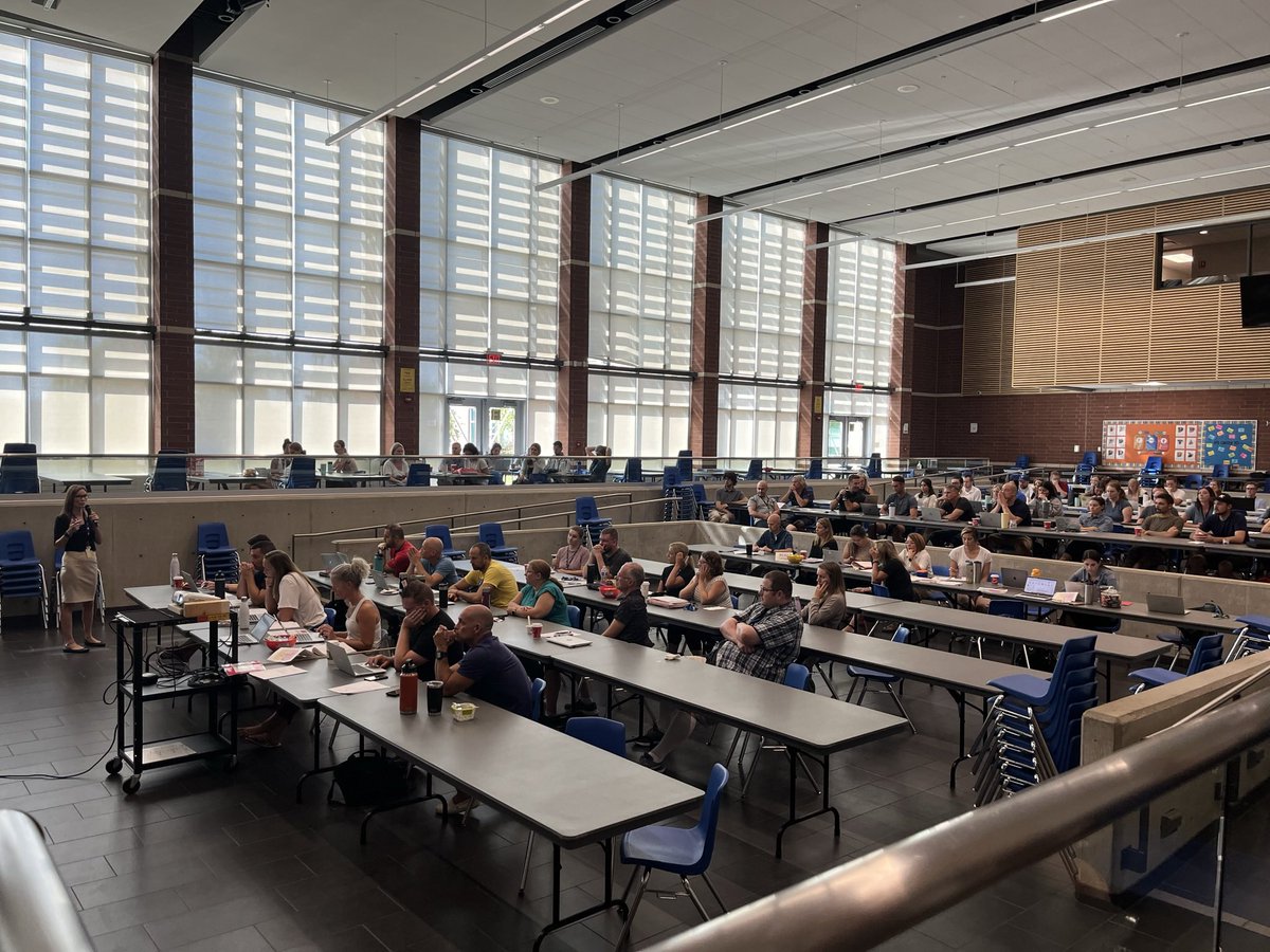 It’s a great day to be a Bulldog! So grateful to spend an awesome PD Day with such a warm, talented and student-centred staff. I’ve landed in a pretty special place. Very excited to welcome students of Saint Andre Bessette as their new principal. #BestFirstDay #HappyNewSchoolYear