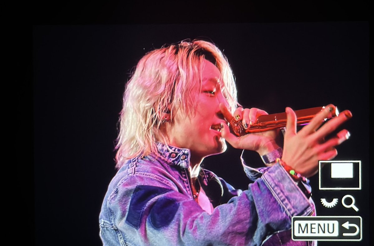bluejet1221's tweet photo. 23.09.05 NYC 🇺🇸 #바비

#김지원 #バビ #BOBBY
#iKON #아이콘 @bobbyranika https://t.co/D1G7Ht4d9V
