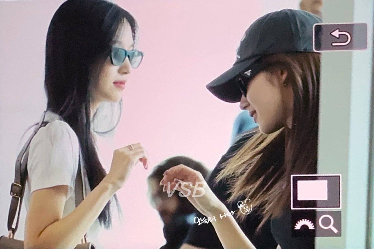misanaIoops's tweet photo. today’s misana 🫶🏻 https://t.co/zgFQLEOEg2