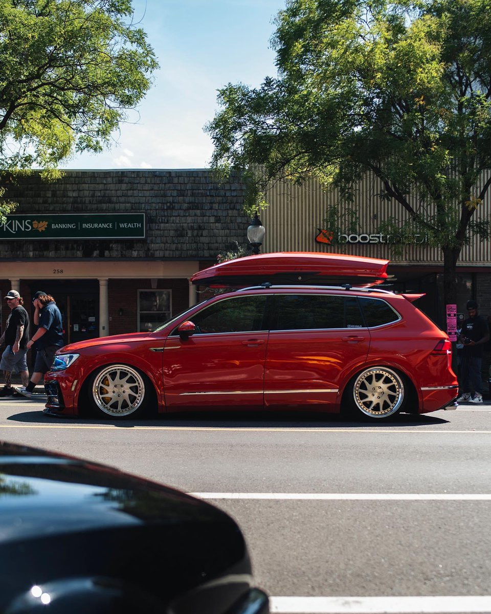 EpicDubs's tweet photo. 🌶️ Tig

#VW #Volkswagen #Tiguan #VwTiguan #VwRline #Rotiform #Stance #DubLife https://t.co/TOUg8wXUbr