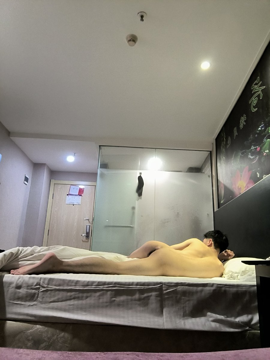 想和学长一起睡