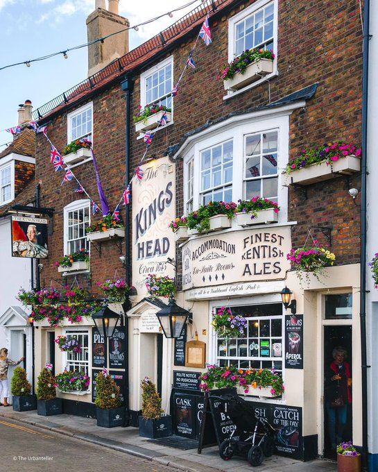 AmeliaWardfs's tweet photo. Deal, England 🏴󠁧󠁢󠁥󠁮󠁧󠁿 https://t.co/lkwWPUtoMO