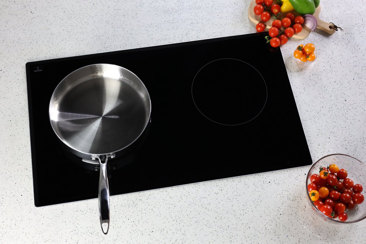 wuyingying96233's tweet image. Built-in induction cooktop with two cooking zone.
Hidden button makes your cooktop cleaner and neater. #inductioncooktop #inductioncooker #infraredcooker #kitchenappliances #kitchenitems #householdappliances #kitcheneletronics