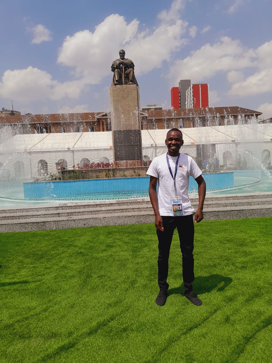 m_Augusty's tweet photo. Africa Climate summit #ACS23 Day 2 .
Key points.
 1. JUST TRANSITION FROM FOSSIL FUELS SHOULD BE A PRIORITY.
2. OUR LEADERS NEED A COMMON UNDERSTANDING TO ADDRESS THE ISSUES FACING AFRICAN COUNTRIES
3. IT'S TIME FOR THE VOICE OF THE AFRICAN YOUTHS.
#AfricaClimateSummit2023 https://t.co/bOtKWLQdEg