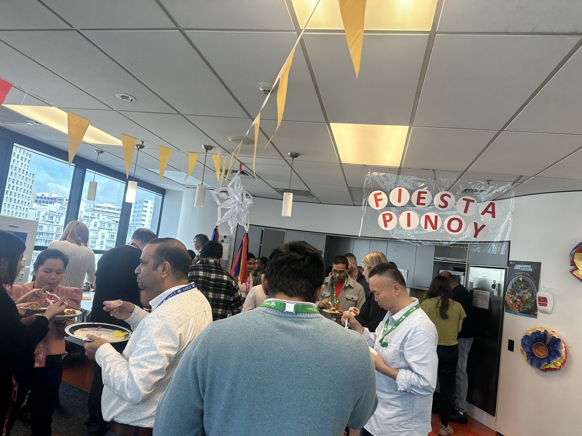jingmappymye's tweet image. Pinoy Fiesta at work. #newzealand #sharedlunch