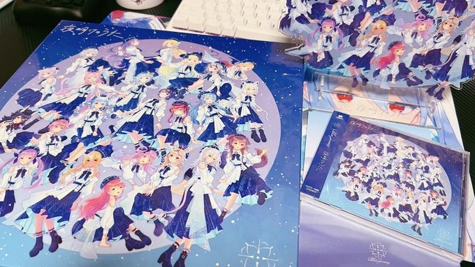 Blue Journey初回盤きtら!現地で全力出すために聴きまくるぞ!特にラブソングはいらない最高だな…かわいい系もいいがしっとり落ち着いた曲のぺこーらが一番好きだ…ぺこーらの質問の答え、知ってる知ってるってのばかりだなw普段から話してくれてるの嬉しい 