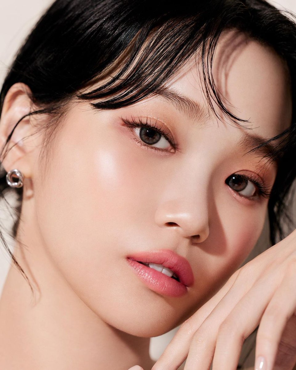 LE SSERAFIM Türkiye tweet media