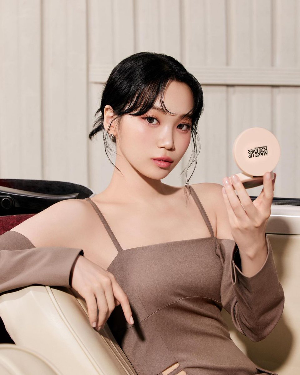 LE SSERAFIM Türkiye tweet media