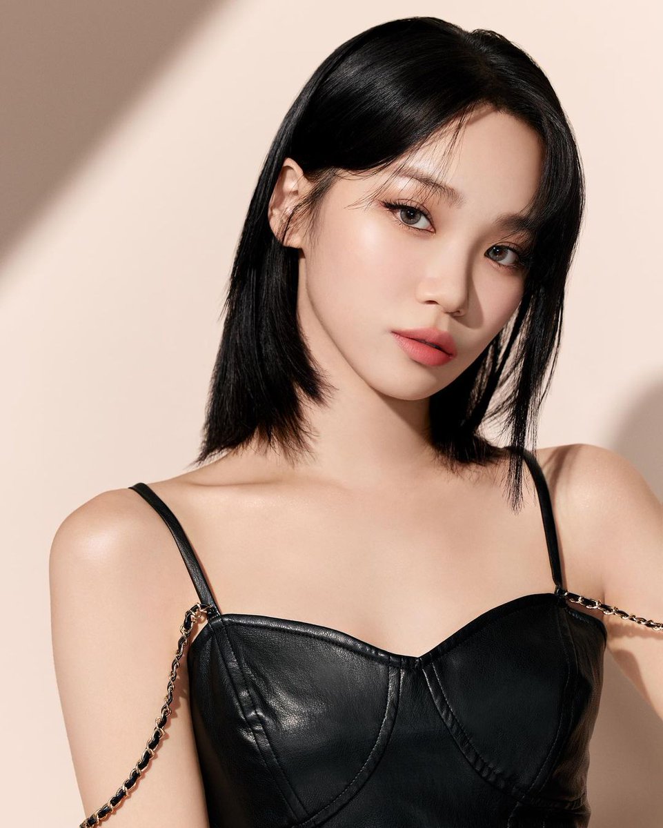 LE SSERAFIM Türkiye tweet media