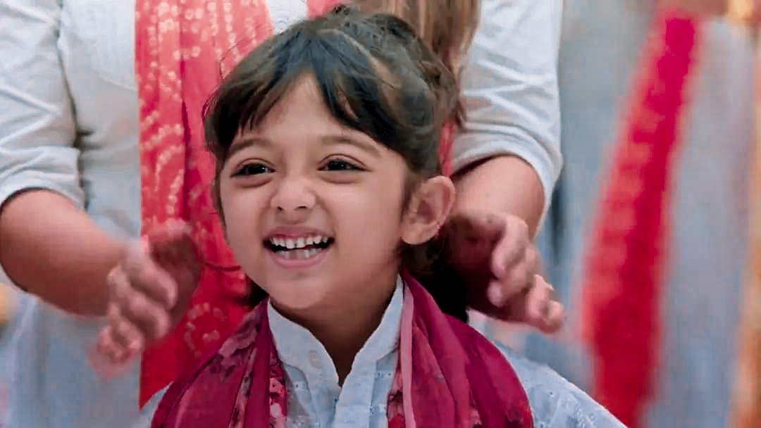 ponvarshini777's tweet photo. These smiles 😩🤌🏻🤍
#yrkkh #Aaru #Arohi #Aarohi #Matashree #RuhiBirla https://t.co/lI8ns5BJuT