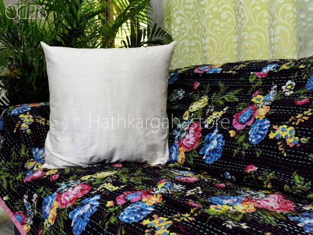 CraftsPvt's tweet photo. Learn how Indian Laces and Fabric can revamp your outdoor patio cushion covers with style and practicality. Get ready to transform your outdoor space! https://t.co/Kac4xexdoX