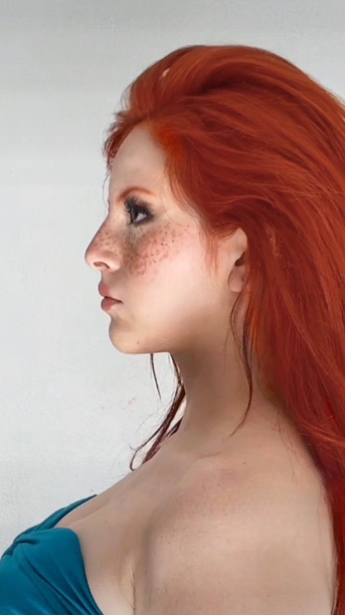 TacosdeIsabel's tweet photo. Creo que tengo perfil Romano #pelirroja #perfil #perfilromano #embraceyourbeauty #naturalbeauty #nordica #guapa #pecad #lasirenita #romana #redhair https://t.co/dT5gP2xhv5