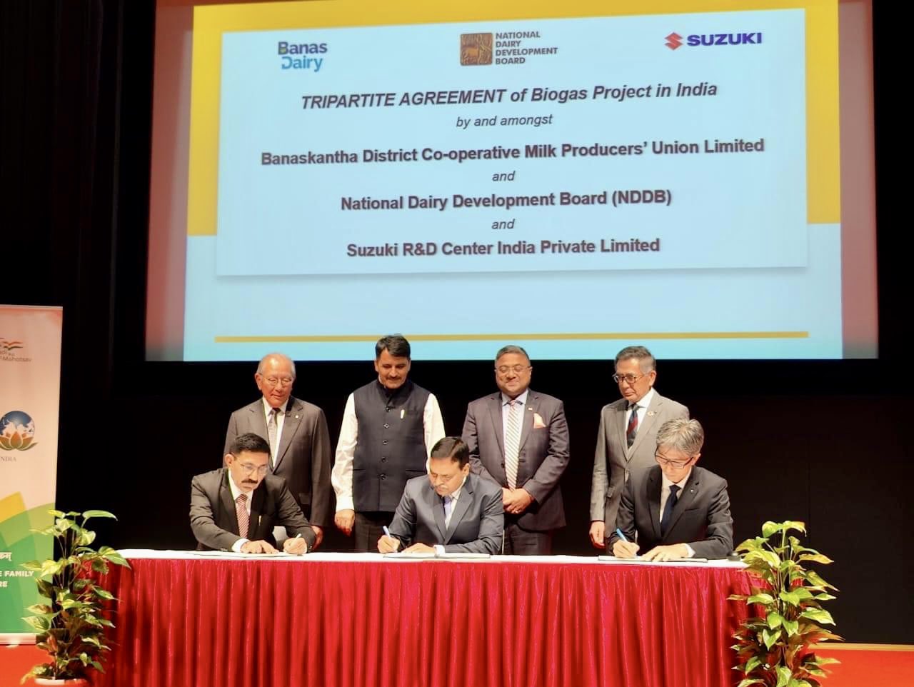 Banas Dairy, Suzuki and NDDB sign MoU to set up Biogas Plants in Gujarat