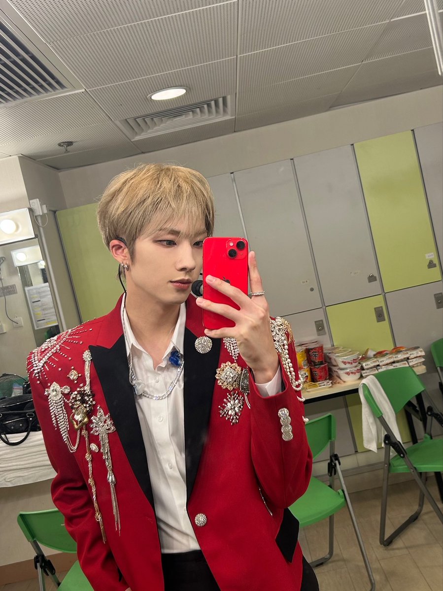 P1H_members's tweet photo. Thank you so much for beautiful memories Hong Kong! We’ll be back again Love y’all🙂✨ https://t.co/LFAxiTXBPA