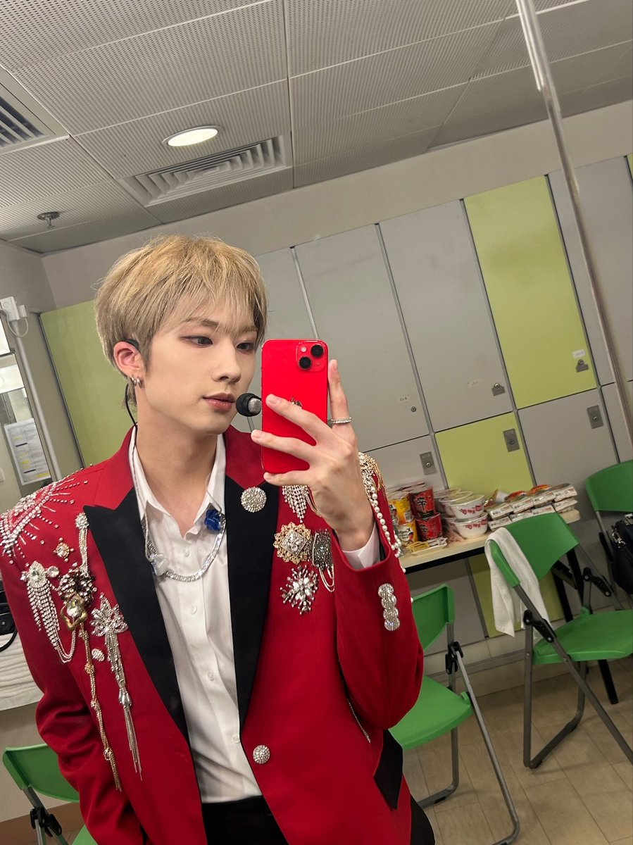 P1H_members's tweet photo. Thank you so much for beautiful memories Hong Kong! We’ll be back again Love y’all🙂✨ https://t.co/LFAxiTXBPA