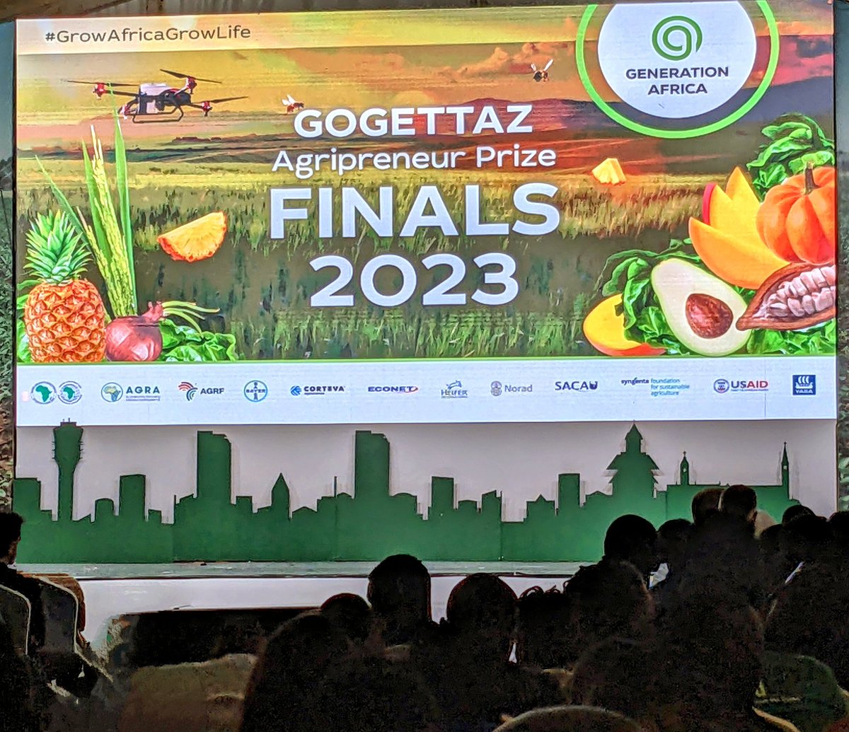 AGRF Day 1 recap from GA fellows: Africa's ag sector has formidable potential. It's time for action; we need champions for implementation. Emphasis on tech, innovation, inclusivity of women and youth, and collaboration. The Gogettaz youth prize is up for grabs! Who’ll win?
#AGRF