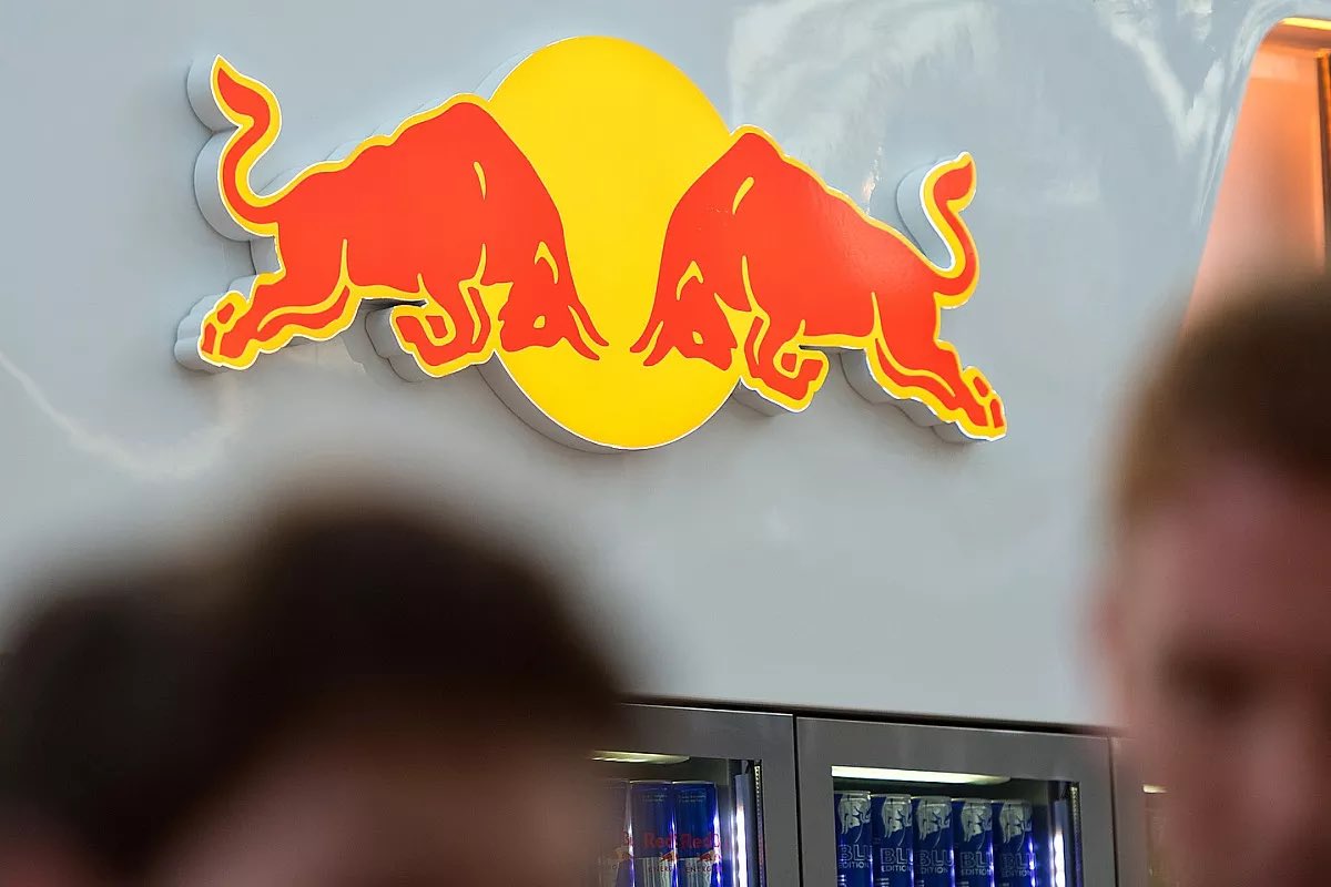 TheTechnician44's tweet image. #RedBullCheats 

The amount of comments trying to justify an overspend by Redbull and also not understanding how compounding of an advantage works.

Also those still saying its 400k. Im dead… 

Red bull broke 13 rules withing the cost cap regulation including:

~Overstating of…