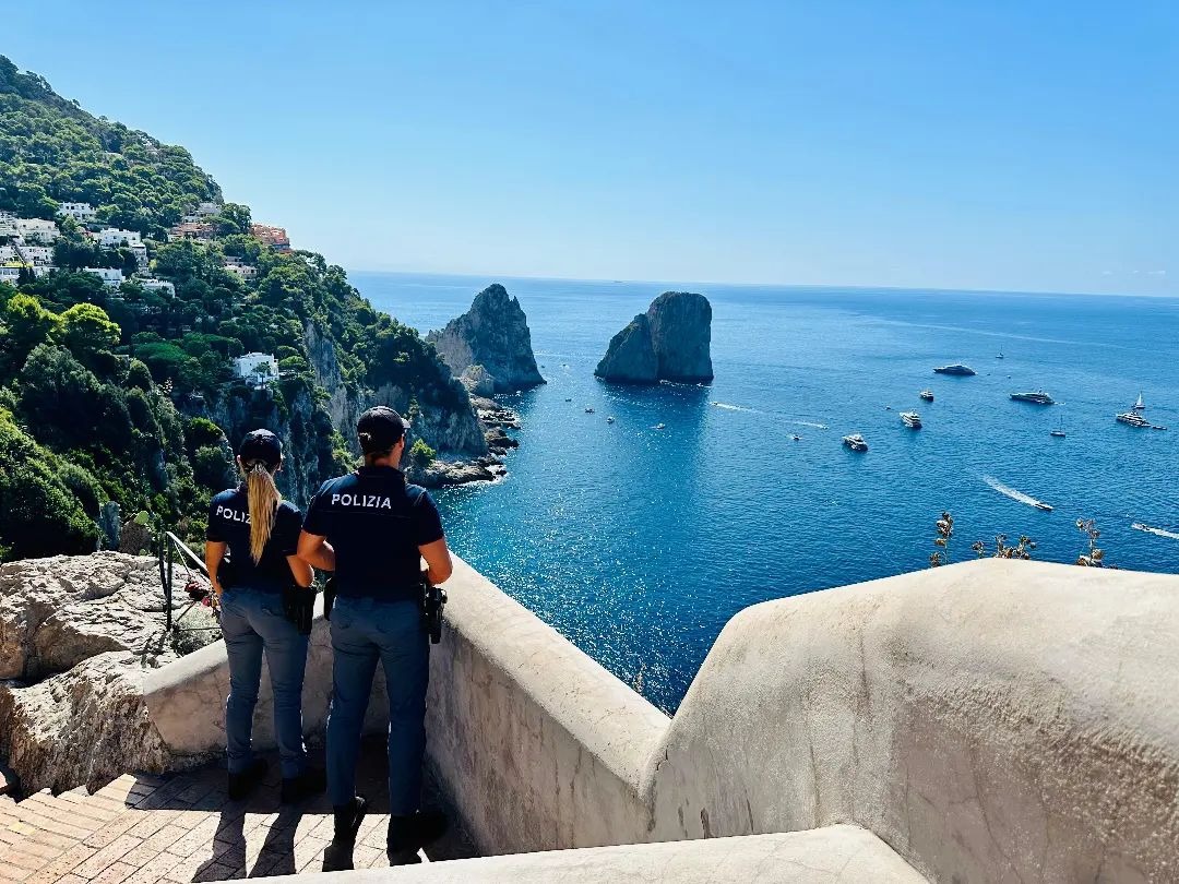 Buongiorno da Capri 
#essercisempre 
#meraviglieditalia
#6settembre