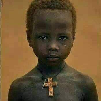 Sonofgihon's tweet image. #ማዕተብ 
"ልጄ ሆይ፥ የአባትህን ትእዛዝ ጠብቅ፥ የእናትህንም ሕግ አትተው፤ ሁልጊዜ በልብህ አኑረው፥ በአንገትህም እሰረው። ስትሄድም ይመራሃል፤ ስትተኛ ይጠብቅሃል፤ ስትነሣ ያነጋግርሃል።” ምሳ 6፣ 20-22