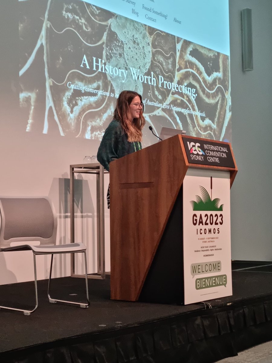 Asking a room full of heritage experts ‘what should you do with a heritage find?’ may seem a bit redundant, but communication to the public about heritage info will be vital for its future protection.

Great to discuss how <a href="/Foundafossil/">Found A Fossil</a> is contributing to this for <a href="/Icomos_GA2023/">ICOMOS GA2023</a>!