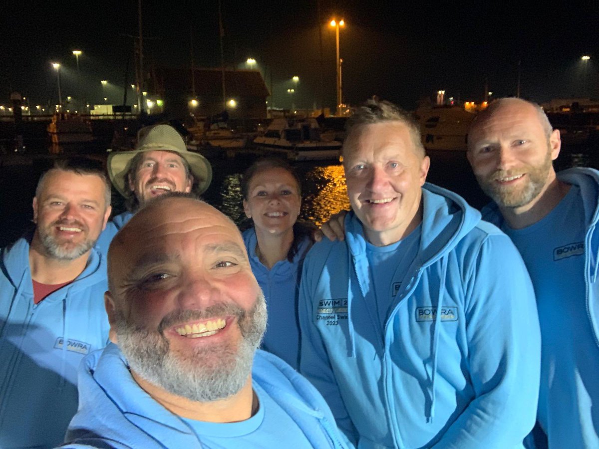 So Team Bowra Swim2Recovery set off at 3am this morning if you head over to the website you can see where to donate Bowra Foundation  @BowraFoundation 
#swim #channelswim #team #relay #pleasedonateifyoucan