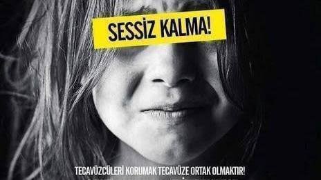ozanblk_'s tweet photo. ADALETİNİZ BATSIN  ! 
SESSİZ KALMAK ONAYLAMAKTIR ! 

Hakkari'de 11 yaşındaki bir kız çocuğu, köyündeki 3 kişinin TECAVÜZÜNE uğradı!

1- Esra’yı “sana acil bir şey söylememiz lazım, akşam ahıra gel” diyerek kandırıyorlar.

2- Esra akşam ahıra gittiğinde Esra’yı kaçırıp şiddet uygulayıp, tecavüz ediyorlar.

3- Tecavüzcüler, tecavüz ettikleri anları kayıt altına alıyor.

4- Esra’yı da birine söylerse kaydı yaymakla ve öldürmekle tehdit ediyorlar… 

5- Tecavüzcüler, Esra’yı kayalıklardan aşağı atıyorlar. Oradan geçen arıcılar (biri kuzeni) Esra’yı bulup hastaneye götürüyor. 

6- Esra olayı hastanede bir hemşireye anlatıyor, deliller toplanıyor. Bu 3 tecavüzcü tutuklanıyor.

Deliller:
- Esra’nın paramparça olmuş kıyafetleri
- Esra’yı sabah bulan arıcılar ve kuzeni
- Hastanede olayları anlattığı Ayşe hemşire
- HTS kayıtları (telefon sinyalleri)
- Baz istasyonu kayıtları (konum sinyalleri)
- Adli Tıp kontrolünde tecavüz ve meni bulgusu
- ESRA’NIN BEYANI

7- Tutuklanan 3 tecavüzcü 8 ay sonra adli tıp raporuyla “SERBEST” bırakılıyor.

Gerekçe:
- Adli Tıp Raporu’na göre tecavüz ve meni var fakat rapora “erkek DNA’sı kadın DNA’sına karıştığı için kimlik tespit edemiyoruz” yazılıyor ve serbest kalıyorlar.

8- Bunun üzerine zanlıların avukatının AKP il başkanı olduğu ortaya çıkıyor…

9- Esra artık aramızda değil, tecavüzcüler serbest bırakıldıktan 10 gün sonra intihar etti…

Tecavüzcülerin isimleri:
- Nihat Yılmaz
- Veysi Yılmaz
- Zahir Yılmaz

(Timur Soykan)