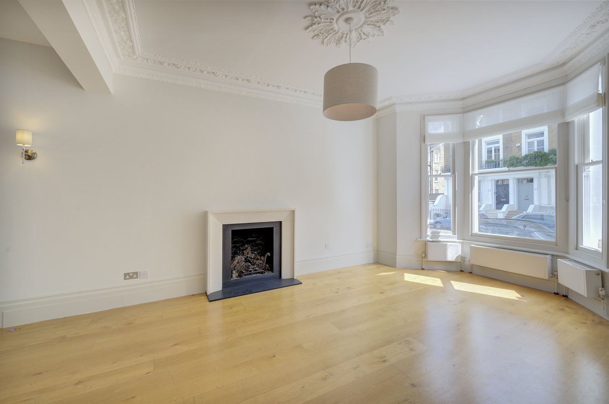 AylesfordInt tweet media