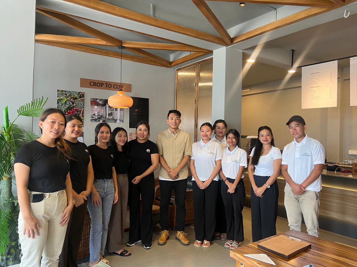 stepnortheast's tweet photo. STEP conducted a workshop on "Effective Communication" for the staff of @nagalandcoffee and @cafecaptainamericano . This workshop focused on using "Effective Communication" to increase customer retention and customer loyalty. https://t.co/ebsoQa6BjV