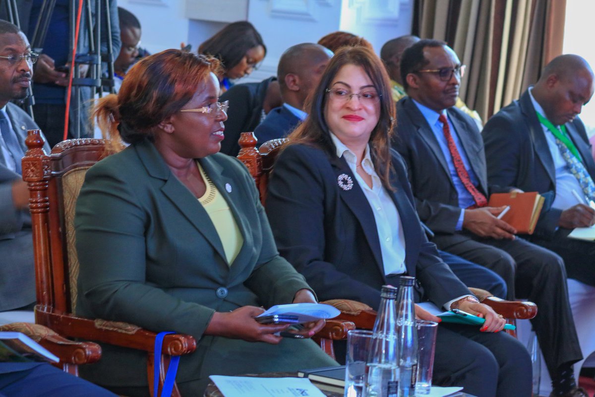 TRA_ke's tweet photo. CS @Min_TourismKE, Hon @peninah_malonza at the @APSCA-Africa Public Sector Conference Awards @Westonhotel.
#Drivinginnovationandgrowthinthetourismsector
@NorbertTalam
#APSCA #tra #Innovation #AfricaClimateSummit2023 https://t.co/KLQl477Kt3