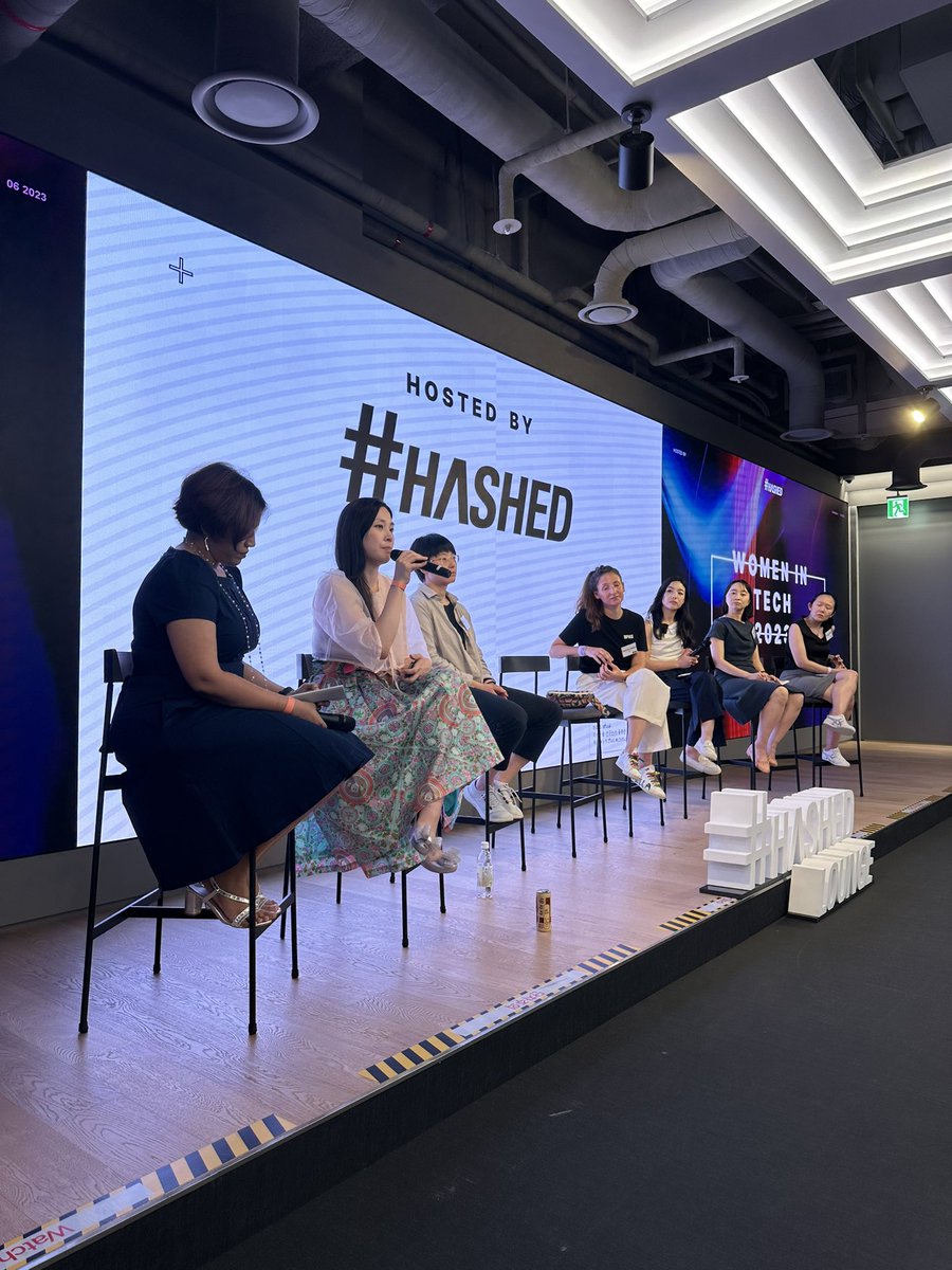 ninjaninja__'s tweet image. “How do you know or when can you say that you know enough?”
“I think it begins with the want and willingness to learn.”
Be present.
It pays off to be a sponge.
Experiment and try new things.
Know what you’re good at.
#WomenInTech #Hashed #KBW2023