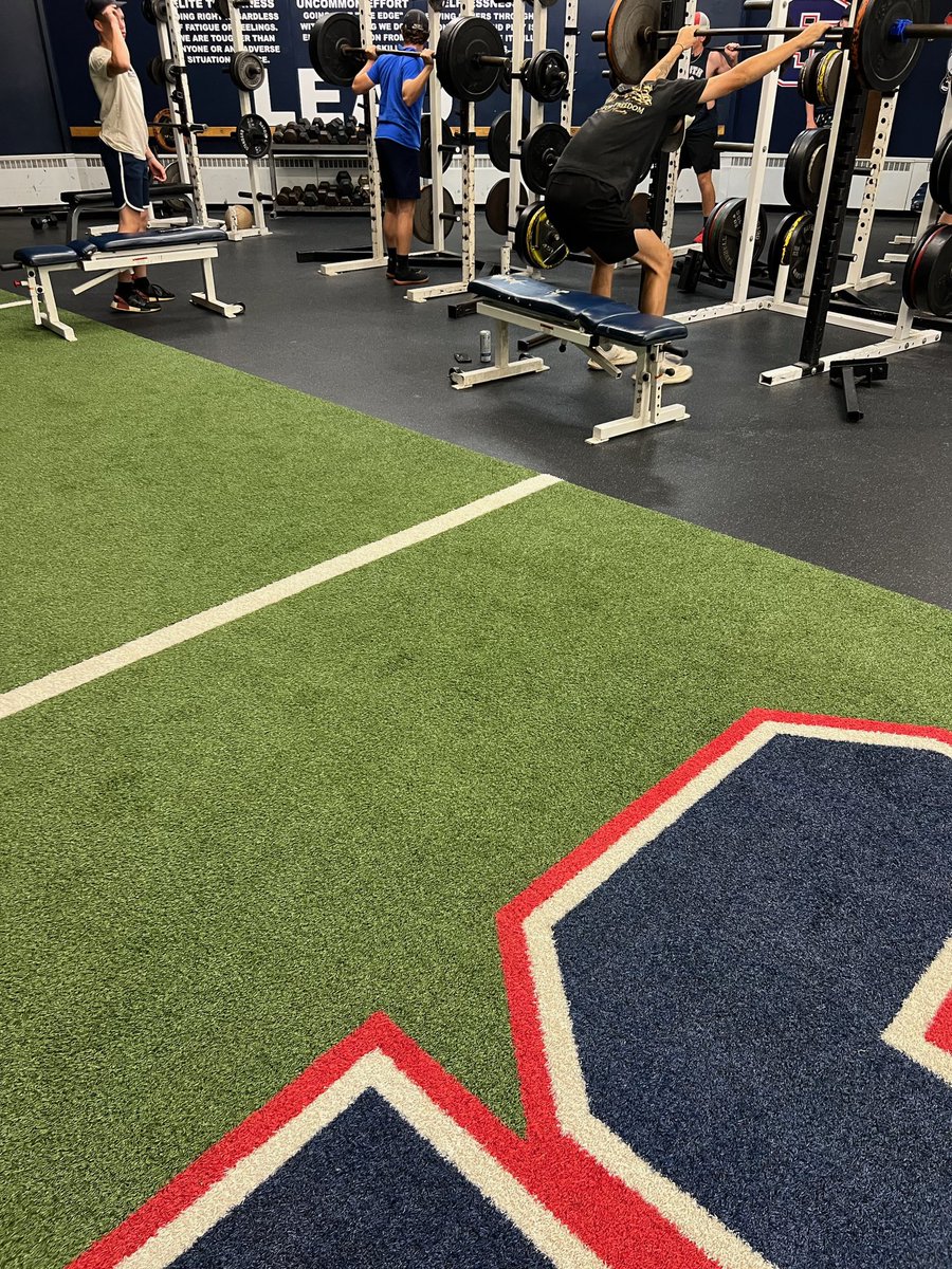 6am workouts build more than muscle, they build character.