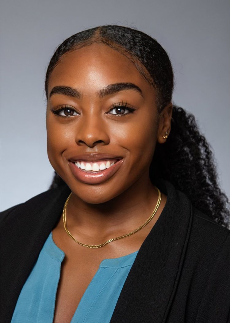 It’s officially #ERAS season, so I’d like to formally introduce myself to #MedTwitter! I’m Erica Ogwumike, MS4 @UTSWNews applying dermatology for #Match2024. I’m so grateful to all my mentors for helping get me this far and am excited to meet everyone this cycle! 🩺 #DermTwitter