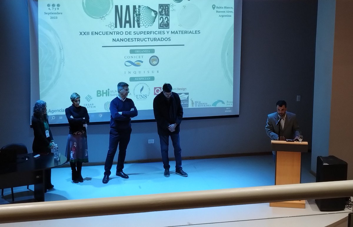 BetaSGM's tweet photo. Con @arossberaldi en la #Nano2023 en Bahía Blanca ✨
@insunsam @lba_ins @unsamoficial https://t.co/OIeP2afUgc
