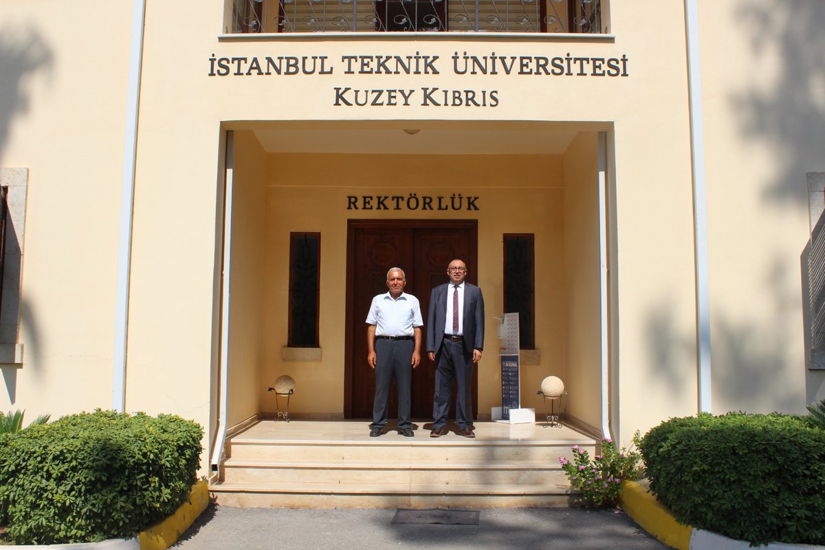 NacCumali's tweet photo. 3 yıldır yürüttüğüm İTÜ KKTC Yönetim Kurulu Başkanlığı ve Rektörlüğü görevini, Sayın Prof. Dr. Murat Sarı Hocamıza devrettim. Kendisine bu yeni görevinde başarılar diliyorum. Ayrıca 3 yıl boyunca birlikte çalıştığım İTÜ ve İTÜ KKTC yöneticilerine ve personeline teşekkür ediyorum. https://t.co/fS4dxadPrj