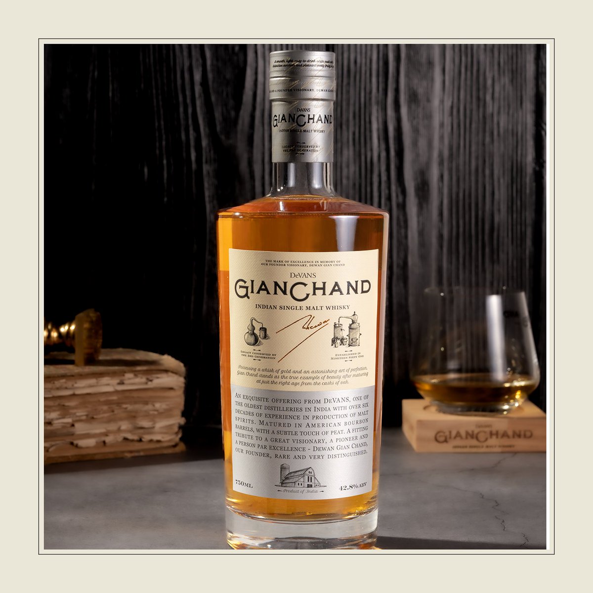 devansgianchand's tweet photo. Crafted to perfection through generations of Experience, Expertise and Dedication.

#gianchand #gianchandsinglemalt #IndianSingleMalt #PremiumSingleMaltWhisky #premiumwhisky #indianwhisky #singlemalt #singlemaltwhisky #singlemalts #jammu #jammucity #whisky #whiskylover https://t.co/sCLOOSUnKs