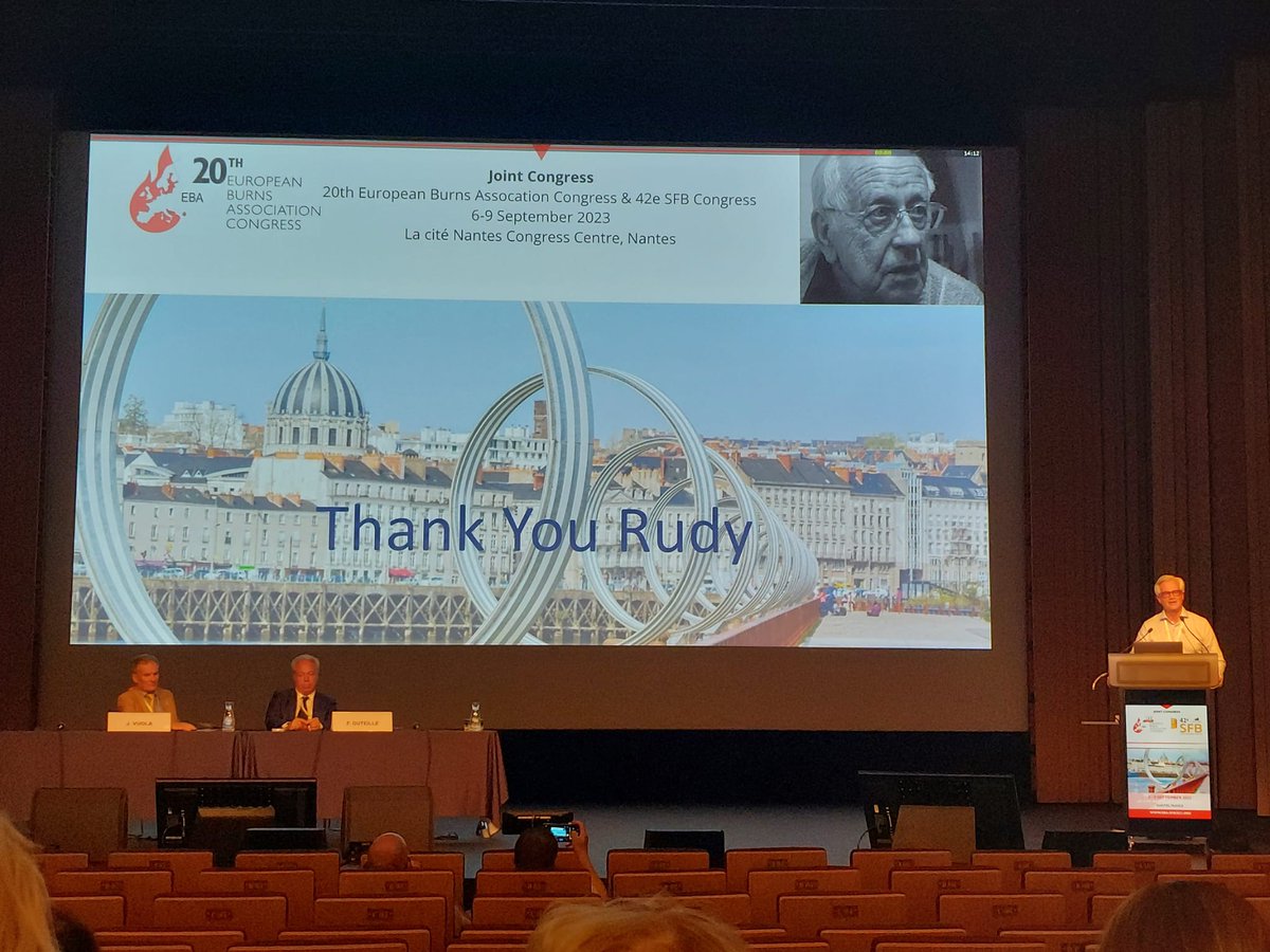 koenmaertens's tweet photo. Great Rudy Hermans lecture by @petermoortgat physiotherapist, research and educational coordinator @vzwOscare @ScarAcademy #EBA2023 @Euroburn #aftercare #burns #teamwork #scarpath #howtotreatscars #thescarspecialist https://t.co/TYgbH9dH5w