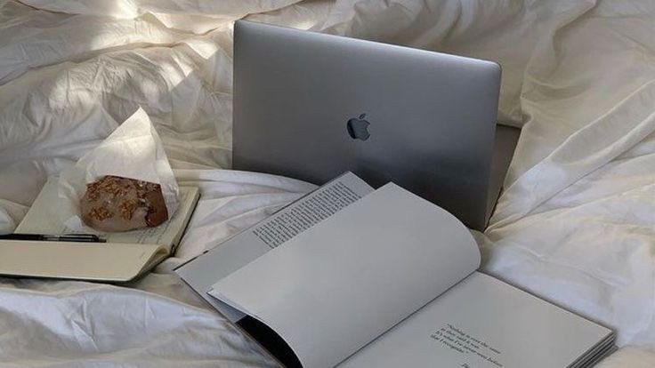 mornings in the city