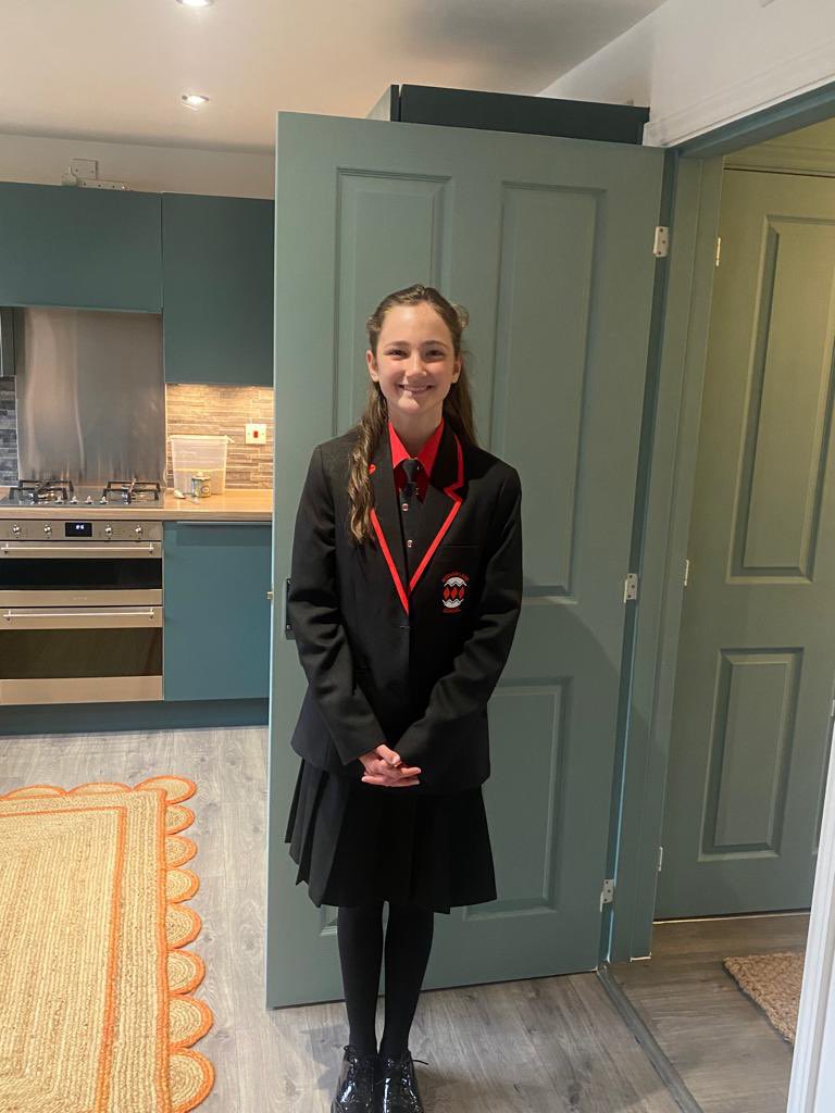 I don’t normally post this sort of stuff, but here she is on her first day of high school.  Well done Hermione - you have a very proud dad.
