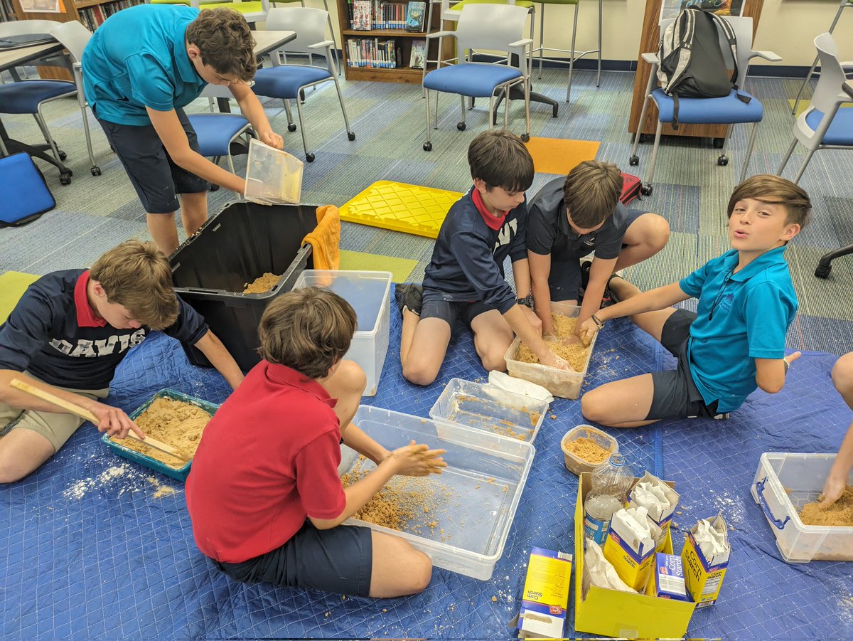 Daniel Jones tweet media