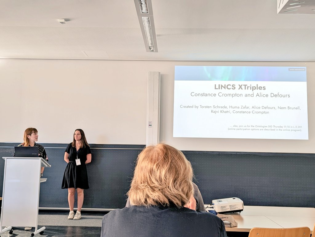 At #TEIMEC2023 @CLKCrompton and Alice Defoure present on @lincsproject XTriples.