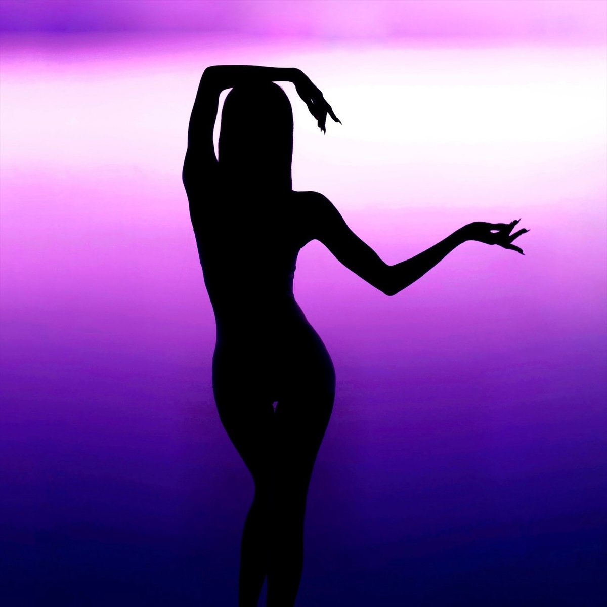 Tickets are still available. Don't miss your chance👉 bit.ly/3sCZzTr #LISAxCRAZYHORSEPARIS