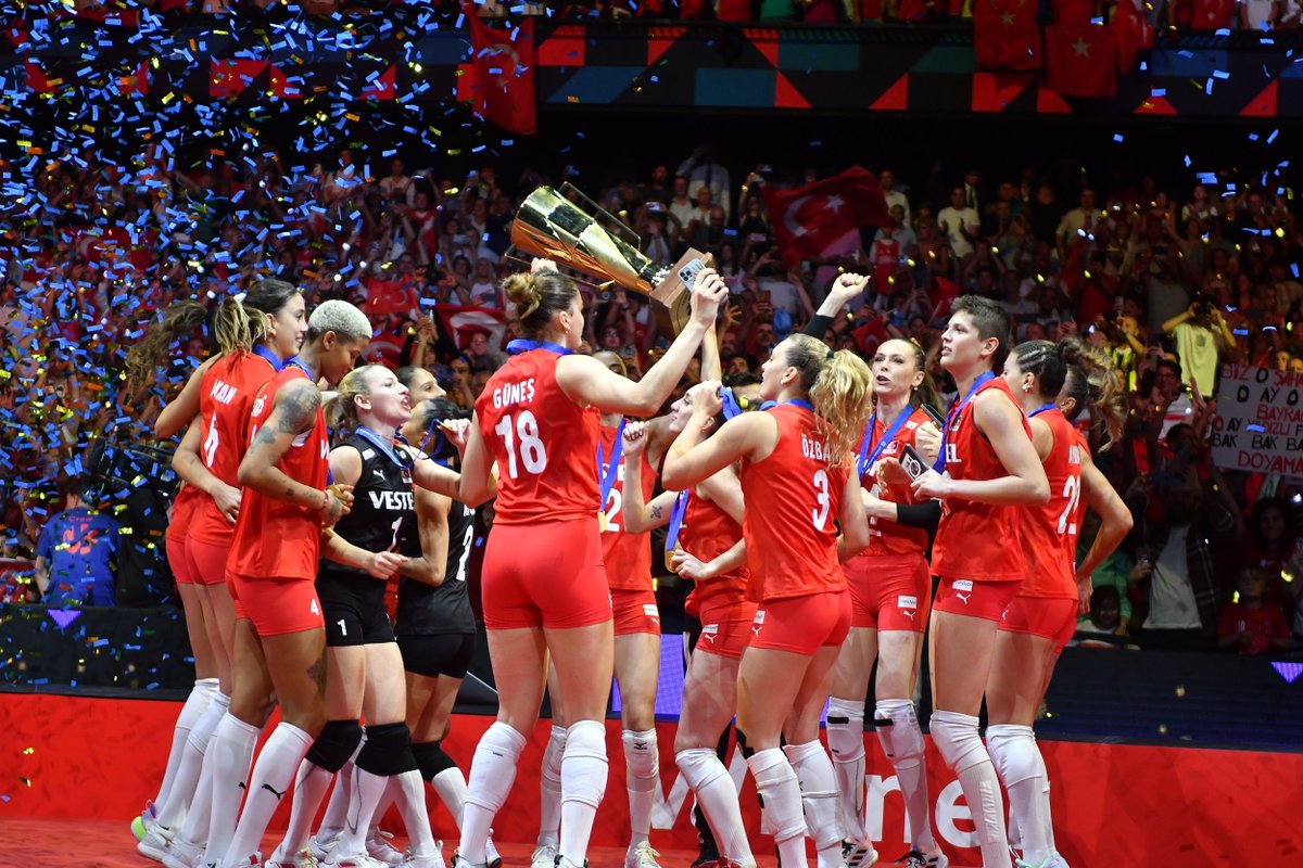 Mehmet Akif Üstündağ Cev'in 500 bin euro para ödülünün de ekibe dağıtılacağını açıkladı;

"Elimizi sürmeyiz. O parayı takıma, teknik ekibe ve hizmetin görünmez kahramanlarına dağıtacağız."

(Atilla Gökçe)