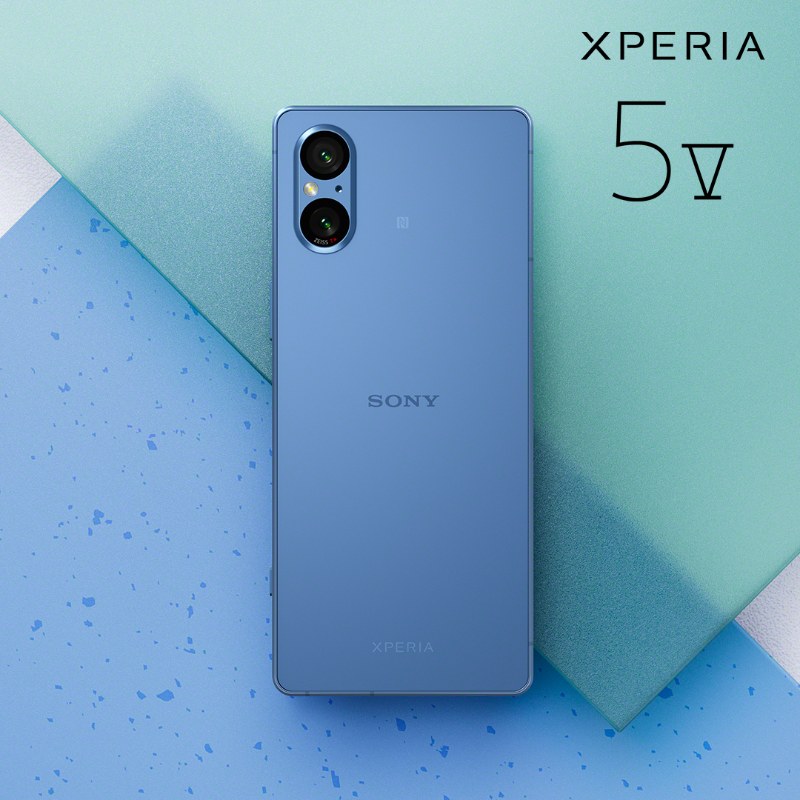 sonyxperia's tweet photo. From tranquil Platinum Silver to fresh and playful Blue, pick and mix from three colours with #Xperia5V.
#Sony #Xperia #SonyXperia #NextGenSensor #NewPhoneNewMe #3in2