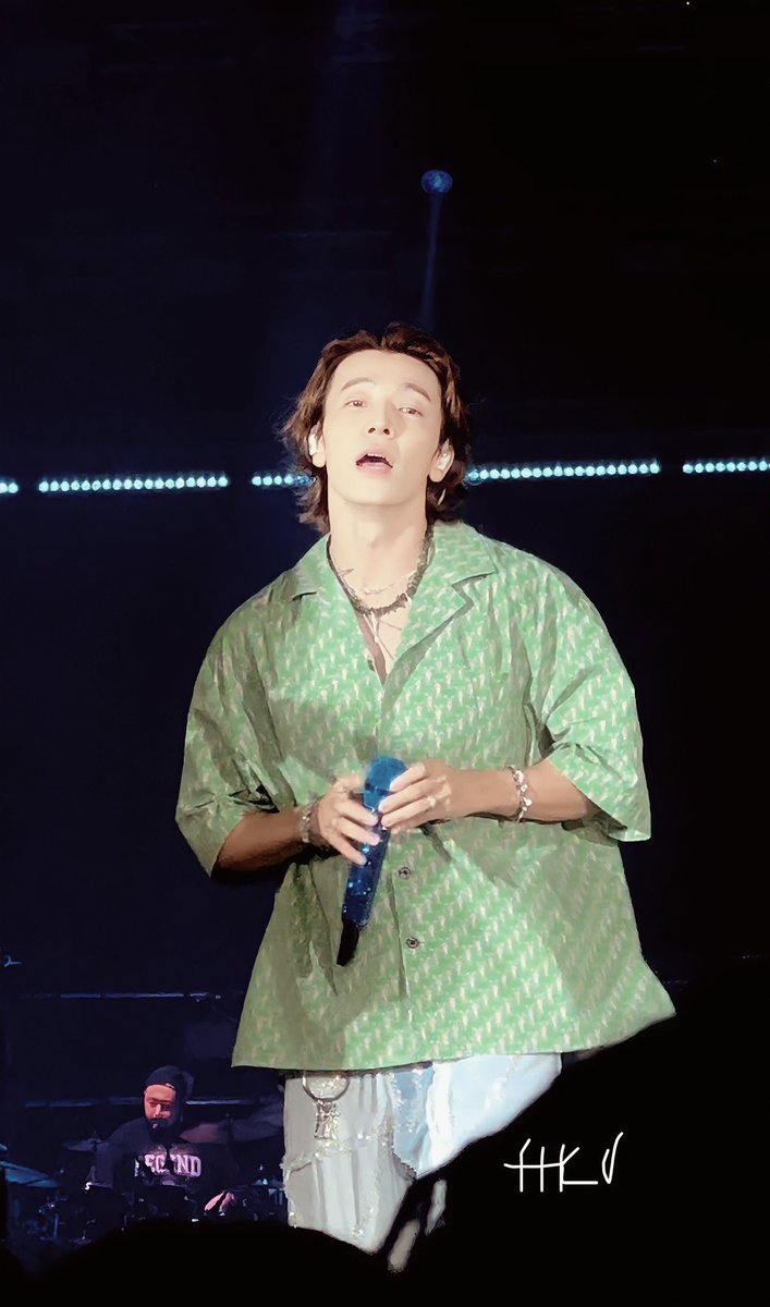 HelloHoen's tweet photo. 230902 photo by me
DElight Party in HCM 
#EUNHYUK #DElight_PartyinHCM #DnEDElightParty #DnE https://t.co/kG65GCg0js